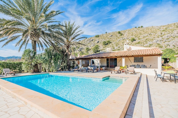 Foto van Villa met privézwembad in Pollensa - Vakantiehuis in Pollensa / Pollença - ExteriorSummer