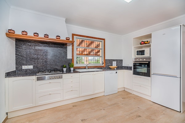 Foto van Villa met privézwembad in Pollensa - Vakantiehuis in Pollensa / Pollença - Kitchen