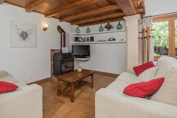 Foto van Villa op het platteland in Pollensa - Vakantiehuis in Pollensa / Pollença - LivingRoom