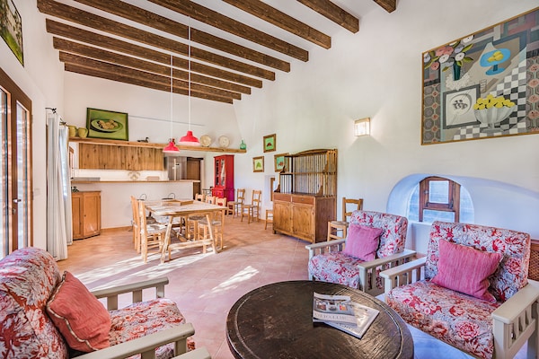 Foto van Villa in Pollensa met privézwembad - Vakantiehuis in Pollensa / Pollença - LivingRoom
