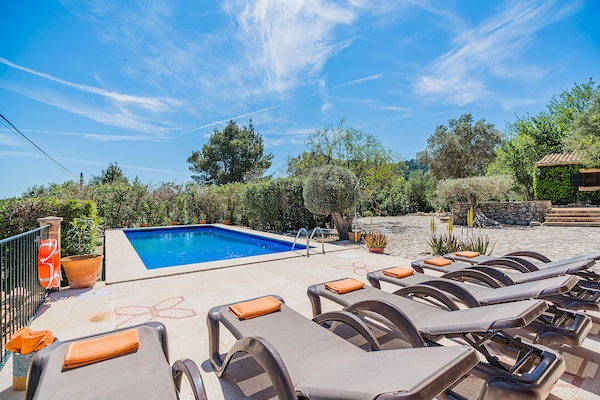 Foto van Villa vlakbij de oude binnenstad van Pollensa - Vakantiehuis in Pollensa / Pollença - PoolOfHouse
