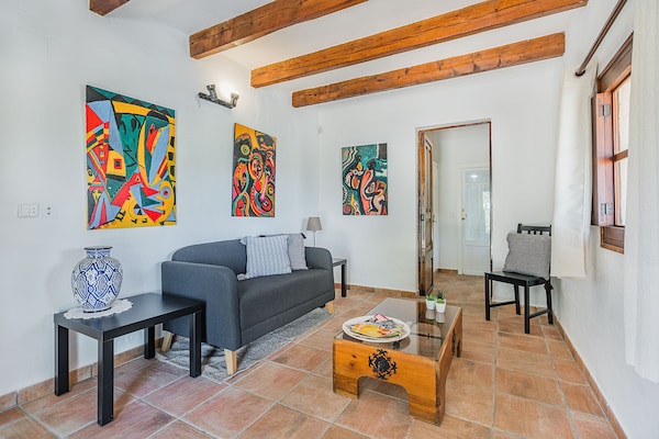 Foto van Villa vlakbij de oude binnenstad van Pollensa - Vakantiehuis in Pollensa / Pollença - LivingRoom