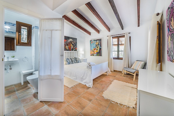 Foto van Villa vlakbij de oude binnenstad van Pollensa - Vakantiehuis in Pollensa / Pollença - BedRoom