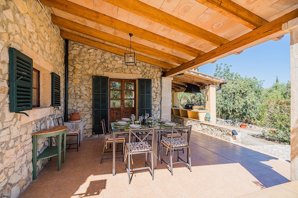 Foto van Villa vlakbij de oude binnenstad van Pollensa - Vakantiehuis in Pollensa / Pollença - TerraceBalcony