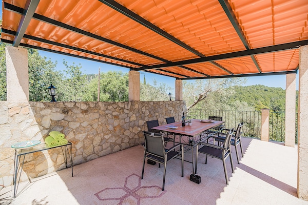 Foto van Villa vlakbij de oude binnenstad van Pollensa - Vakantiehuis in Pollensa / Pollença - TerraceBalcony