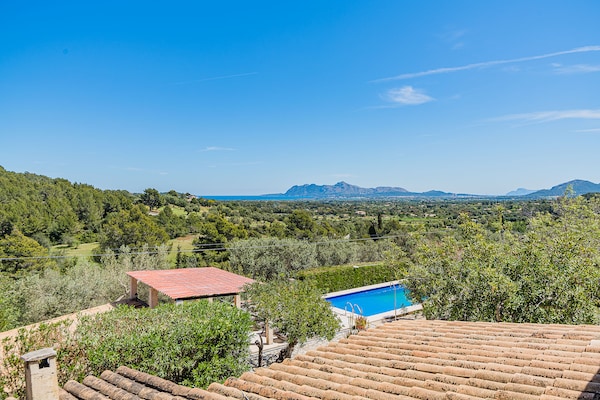 Foto van Villa vlakbij de oude binnenstad van Pollensa - Vakantiehuis in Pollensa / Pollença - ViewSummer