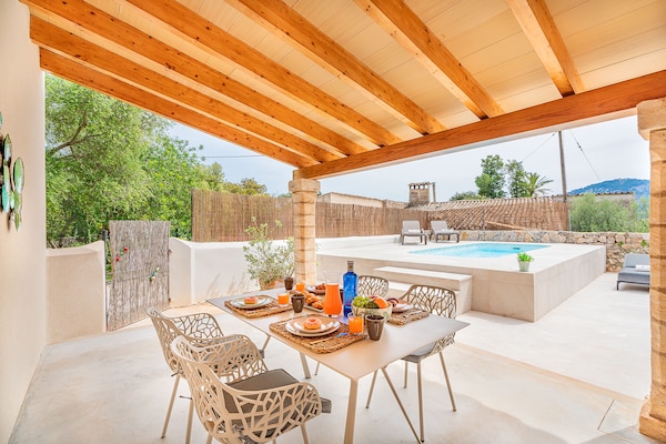 Foto van Villa met 2 slaapkamers en zwembad, Pollença - Vakantiehuis in Pollensa / Pollença - TerraceBalcony