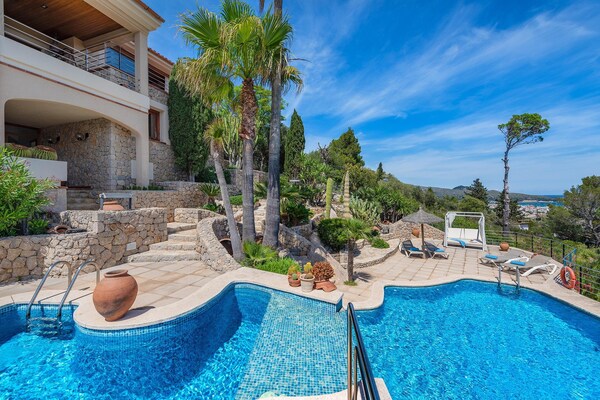 Foto van Villa met 5 slaapkamers en twee zwembaden - Vakantiehuis in Pollensa / Pollença - PoolOfHouse