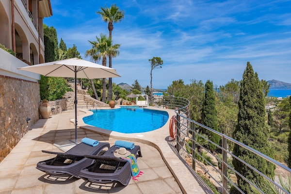 Foto van Villa met 5 slaapkamers en twee zwembaden - Vakantiehuis in Pollensa / Pollença - PoolOfHouse