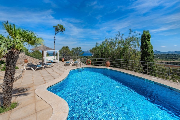 Foto van Villa met 5 slaapkamers en twee zwembaden - Vakantiehuis in Pollensa / Pollença - PoolOfHouse