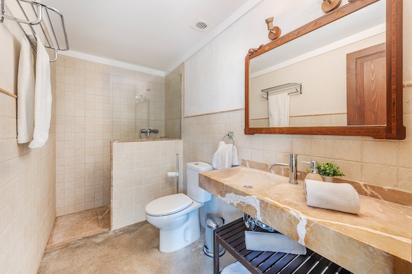 Foto van Villa vlakbij het centrum van Pollença - Vakantiehuis in Pollensa / Pollença - BathRoom