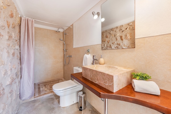 Foto van Villa vlakbij het centrum van Pollença - Vakantiehuis in Pollensa / Pollença - BathRoom