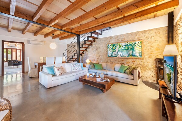 Foto van Villa vlakbij het centrum van Pollença - Vakantiehuis in Pollensa / Pollença - LivingRoom