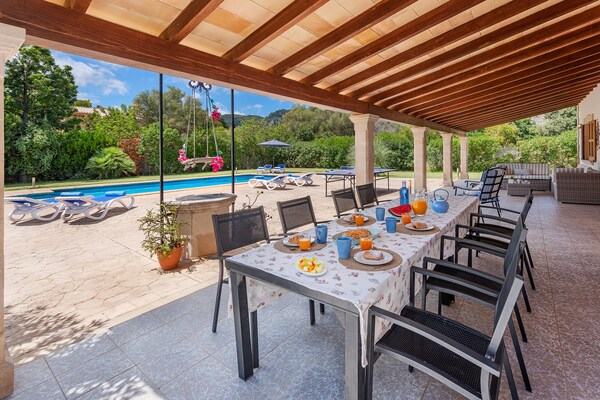 Foto van Mooie villa vlakbij het centrum van Pollença - Vakantiehuis in Pollensa / Pollença - TerraceBalcony