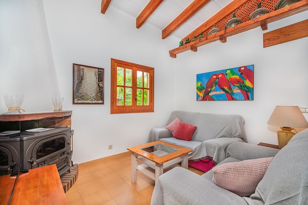 Foto van Villa met 2 slaapkamers en zwembad Puerto Pollença - LivingRoom