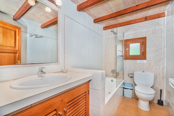 Foto van Villa met 2 slaapkamers en zwembad Puerto Pollença - BathRoom