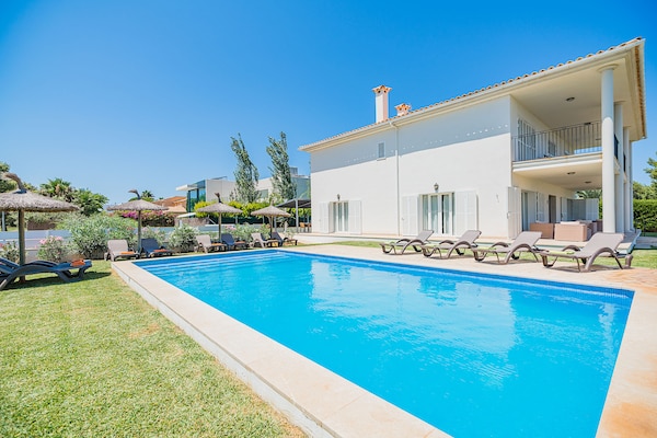Foto van Villa met zwembad vlakbij het strand op Mallorca - Vakantiehuis in Port de Pollença - ExteriorSummer