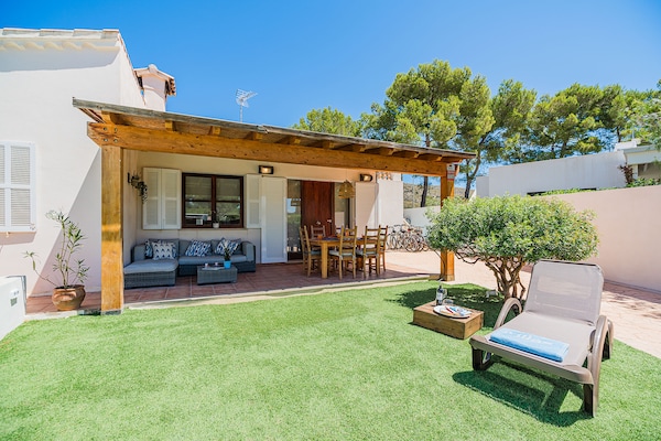 Foto van Villa met 3 slaapkamers en zwembad Puerto Pollença - TerraceBalcony