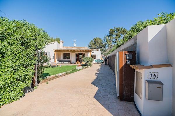Foto van Villa met 3 slaapkamers en zwembad Puerto Pollença - ExteriorSummer