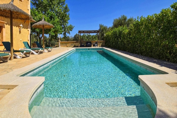 Foto van Villa in Manacor met Zwembad en Tennisbaan - Vakantiehuis in Manacor - PoolOfHouse