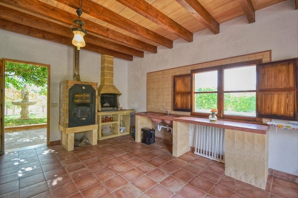 Foto van Villa in Manacor met Zwembad en Tennisbaan - Vakantiehuis in Manacor - LivingRoom