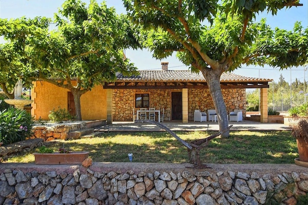 Foto van Villa in Manacor met Zwembad en Tennisbaan - Vakantiehuis in Manacor - GardenSummer