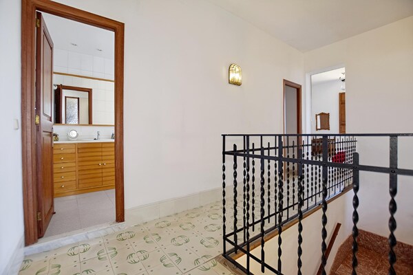 Foto van Vakantiehuis in Migjorn met privézwembad - Vakantiehuis in Migjorn - Landing