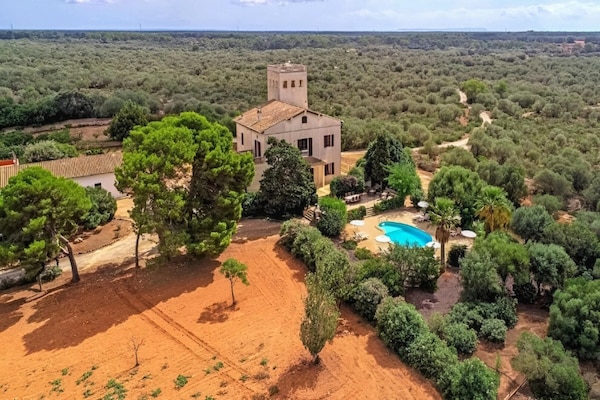 Foto van Vakantiehuis in Migjorn met privézwembad - Vakantiehuis in Migjorn - AreaSummer1KM
