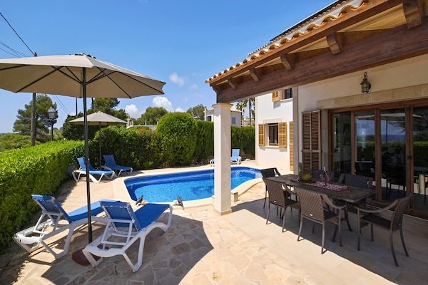Foto van Villa in Santanyí met privézwembad en BBQ - Vakantiehuis in Santanyi - TerraceBalcony