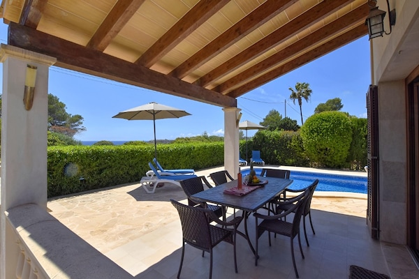 Foto van Villa in Santanyí met privézwembad en BBQ - Vakantiehuis in Santanyi - TerraceBalcony