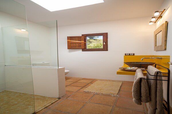 Foto van Vakantiehuis met privé zwembad - Vakantiehuis in Santa Gertrudis - BathRoom
