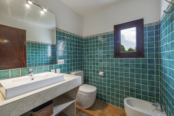 Foto van Villa nabij de stranden in het zuidwesten - Vakantiehuis in Benimusa - BathRoom