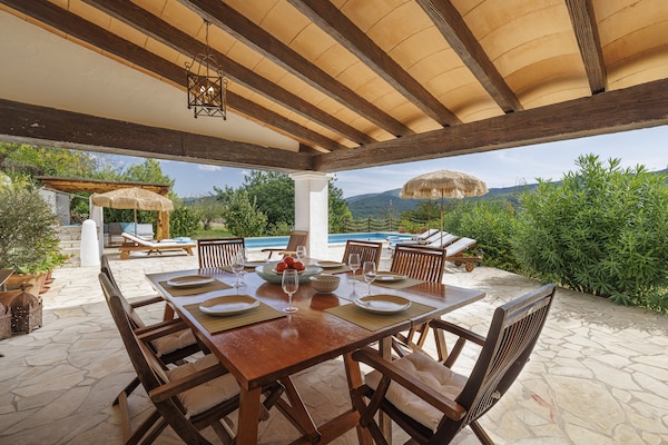 Foto van Villa nabij de stranden in het zuidwesten - Vakantiehuis in Benimusa - TerraceBalcony
