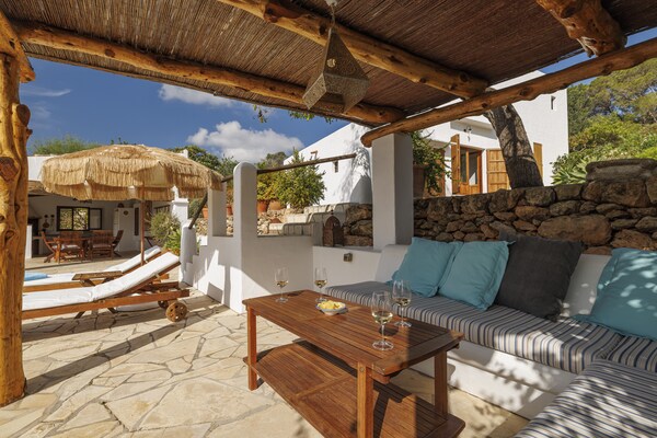 Foto van Villa nabij de stranden in het zuidwesten - Vakantiehuis in Benimusa - TerraceBalcony