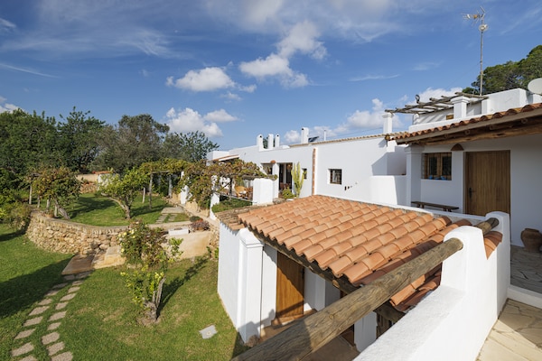 Foto van Villa nabij de stranden in het zuidwesten - Vakantiehuis in Benimusa - ViewSummer