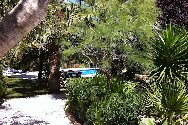 Foto van Vakantiehuis in St. Josep de sa Talaia met zwembad - GardenSummer