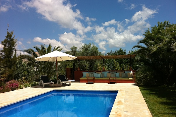 Foto van Vakantiehuis in St. Josep de sa Talaia met zwembad - PoolOfHouse