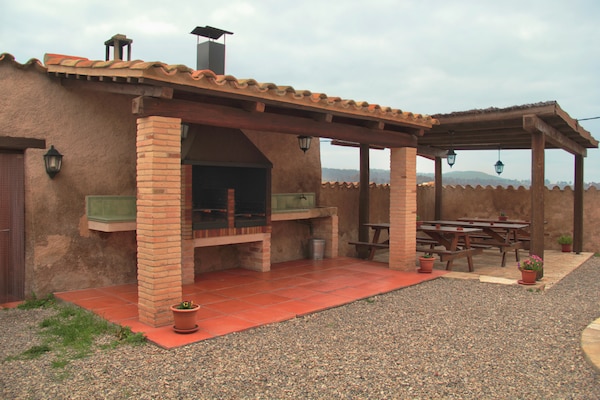 Foto van Landhuis in Maians met privézwembad - Vakantiehuis in Maians-Castellfollit del Boix - GardenSummer