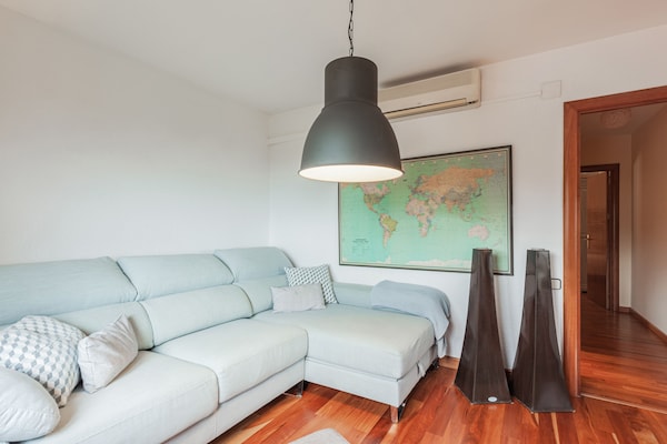 Foto van Authentieke villa in Tordera met privézwembad - Vakantiehuis in Tordera - LivingRoom