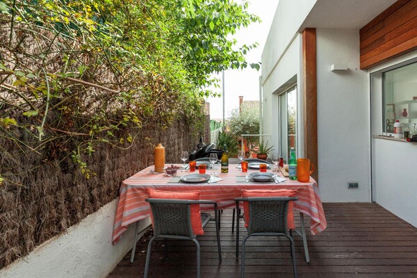 Foto van Vakantiehuis in Spanje met zwembad bij strand - Vakantiehuis in Pineda de Mar - terrace
