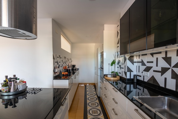 Foto van Premium vakantiehuis met privézwembad - Vakantiehuis in Vilanova i la Geltrú - Kitchen