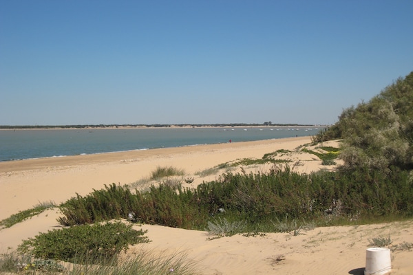 Foto van Villa aan het zwembad aan de Costa de la Luz - Vakantiehuis in Sanlúcar de Barrameda - AreaSummer5KM