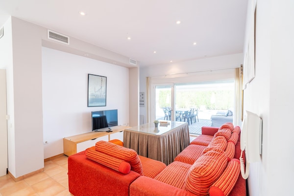 Foto van Vakantiehuis met privézwembad - Vakantiehuis in Llanos de Don Juan - LivingRoom