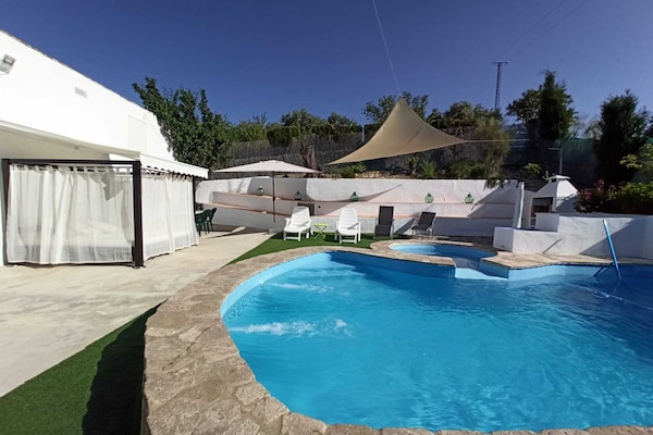 Foto van El Viso House met gezellig zwembad - Vakantiehuis in Rute - PoolOfHouse