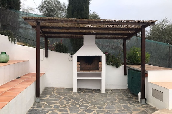 Foto van El Viso House met gezellig zwembad - Vakantiehuis in Rute - Facilities