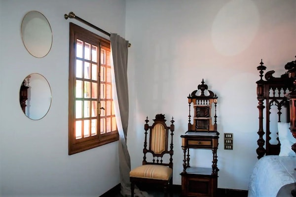 Foto van Villa in Narón bij Pantín Strand en Golf - Vakantiehuis in O Val, Narón - BedRoom