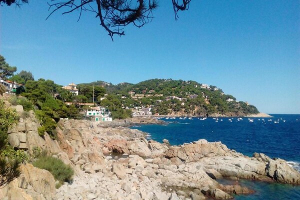 Foto van Strandvilla met privézwembad in Llafranc - Vakantiehuis in Llafranc - AreaSummer20KM
