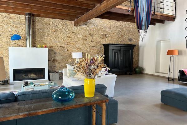 Foto van Vakantiehuis in Sant Feliu bij Strand - Vakantiehuis in Sant Feliu de Guixols - LivingRoom
