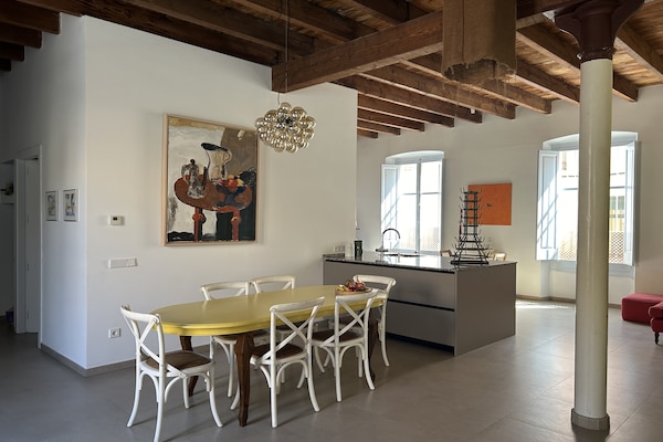 Foto van Vakantiehuis in Sant Feliu bij Strand - Vakantiehuis in Sant Feliu de Guixols - DiningRoom