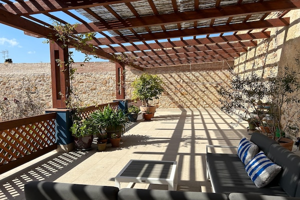 Foto van Vakantiehuis in Sant Feliu bij Strand - Vakantiehuis in Sant Feliu de Guixols - TerraceBalcony